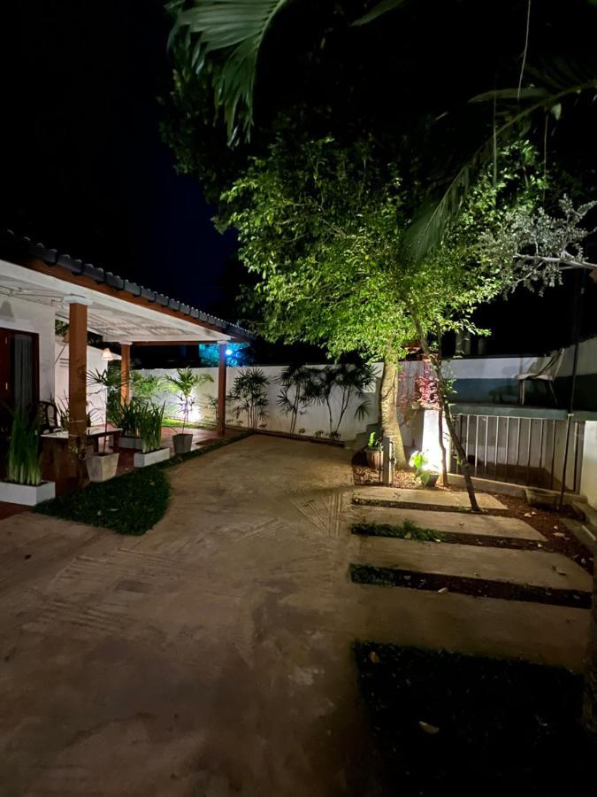 Jungle Villa Ahangama Kültér fotó